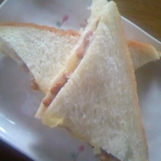 納豆チーズ☆食パン